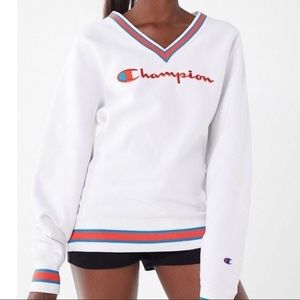 ISO THIS SWEATSHIRT